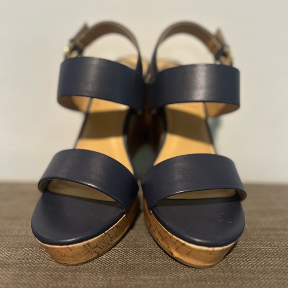LC Lauren Conrad Shoes - Lauren Conrad Elegant Navy Sandals